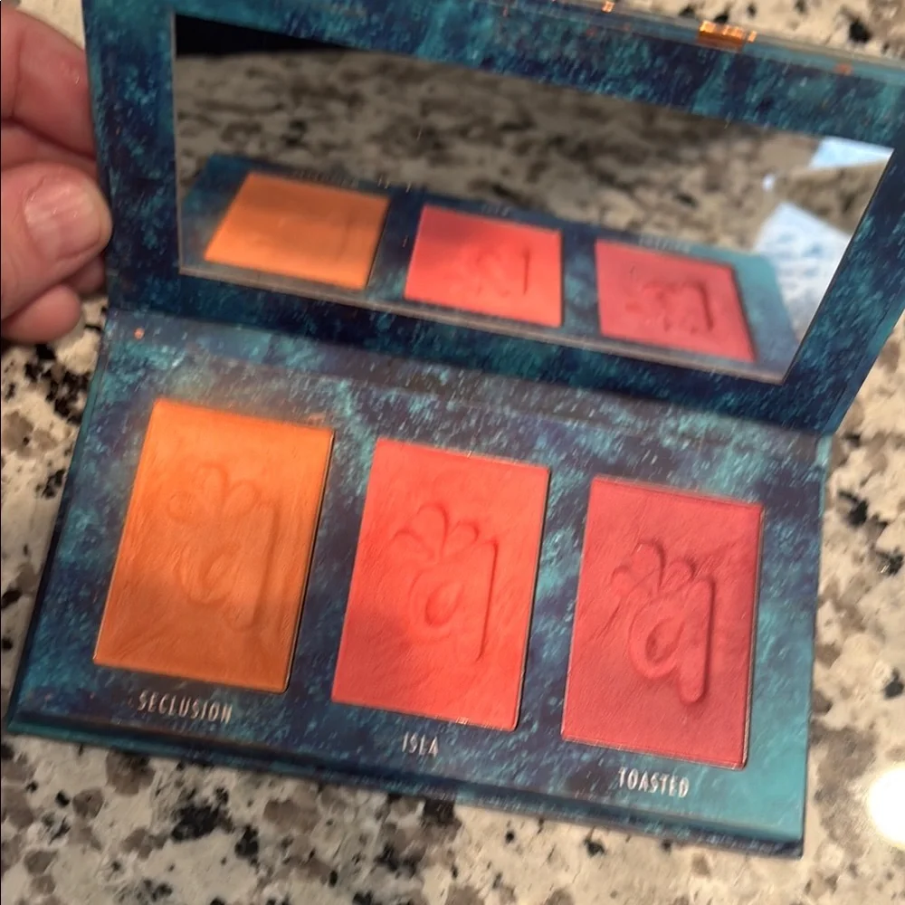 Alamar Colorete Blush Trio Vibrant Blush Trio Palette
